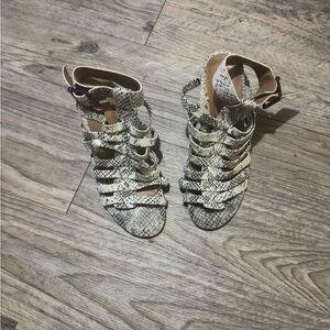 Vionic Cream Snakeskin Strappy Gladiator Heels